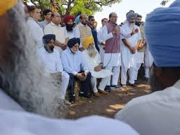 Blow to AAP as Punjab Opposition Unites with Farmers Against Land Pooling Policy