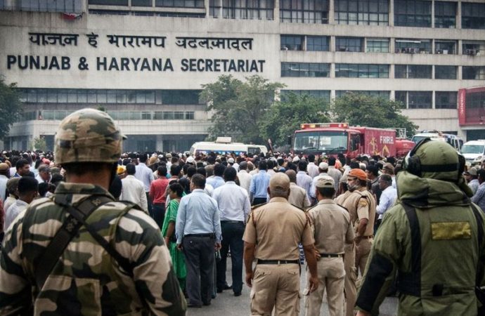 Punjab-Haryana Secretariat Evacuated After Bomb Threat